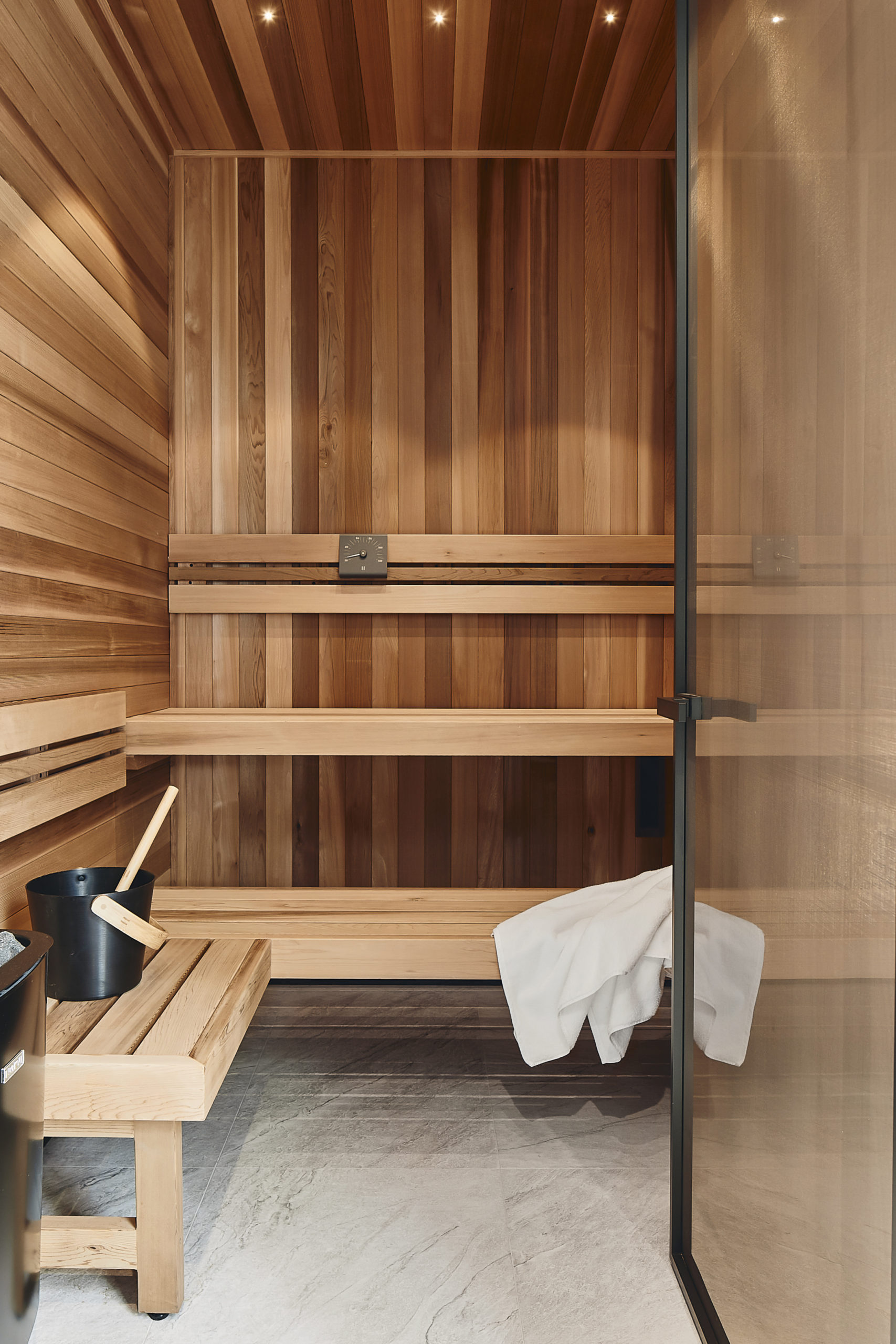 Black Rock Residence - Image 10